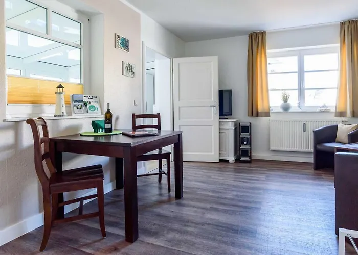 - Apt. 02 * Binz